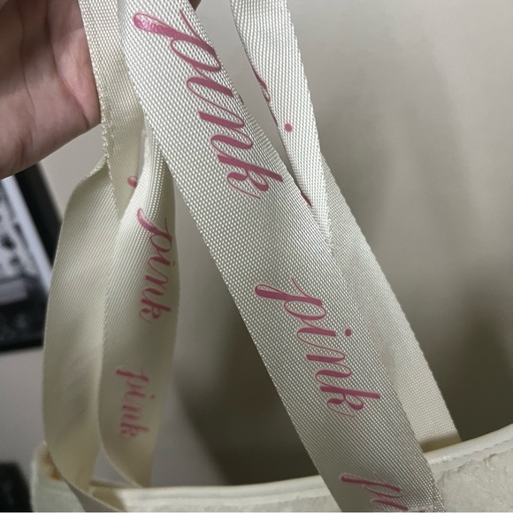 NWT PINK Victoria's Secret Sherpa Cream Tote Ribbon Straps Large Logo Cozy - Picture 4 of 12